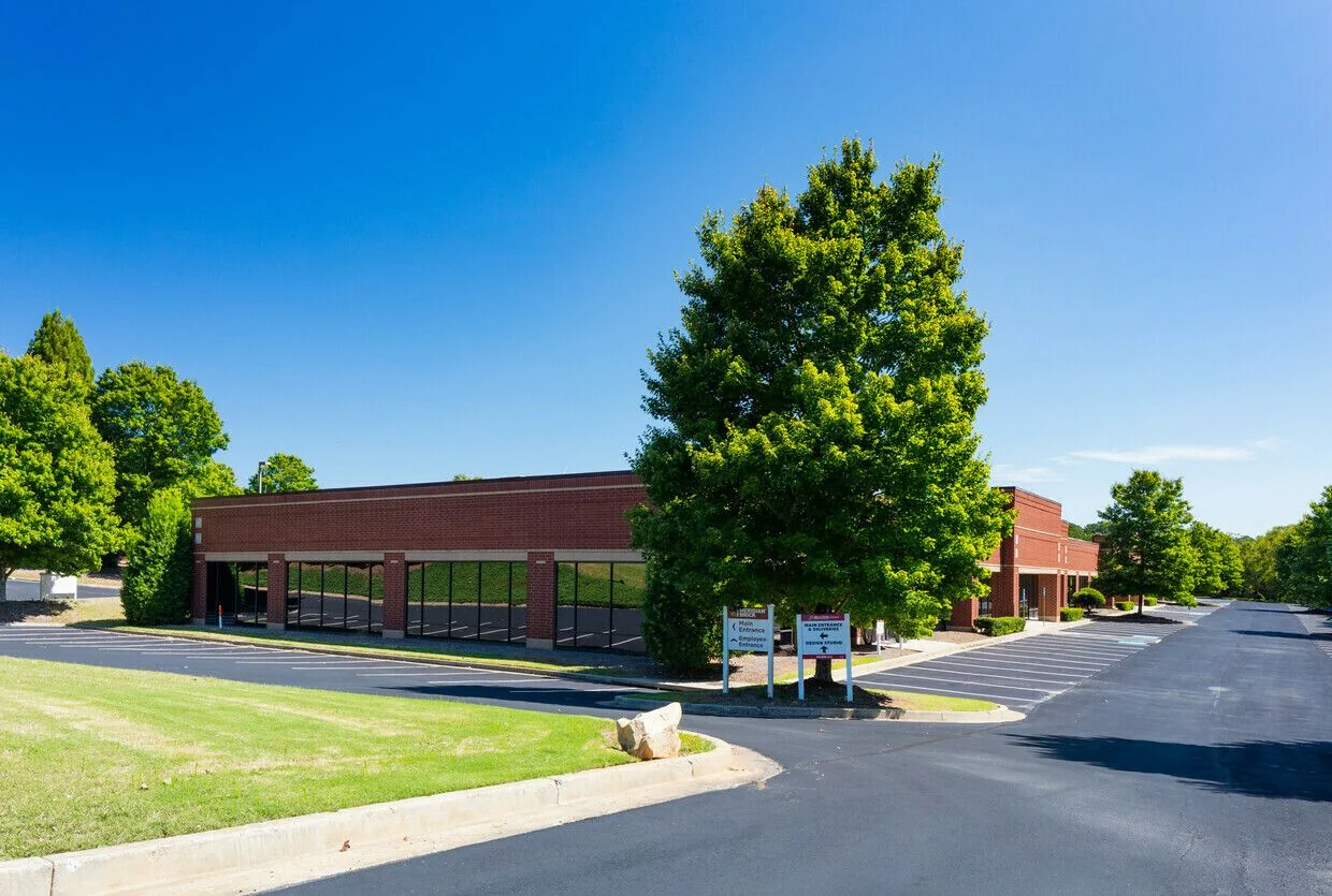 Corporate Campus - Bldg 2 - The Meadows — Lease in Alpharetta, GA, photo 4 of 8