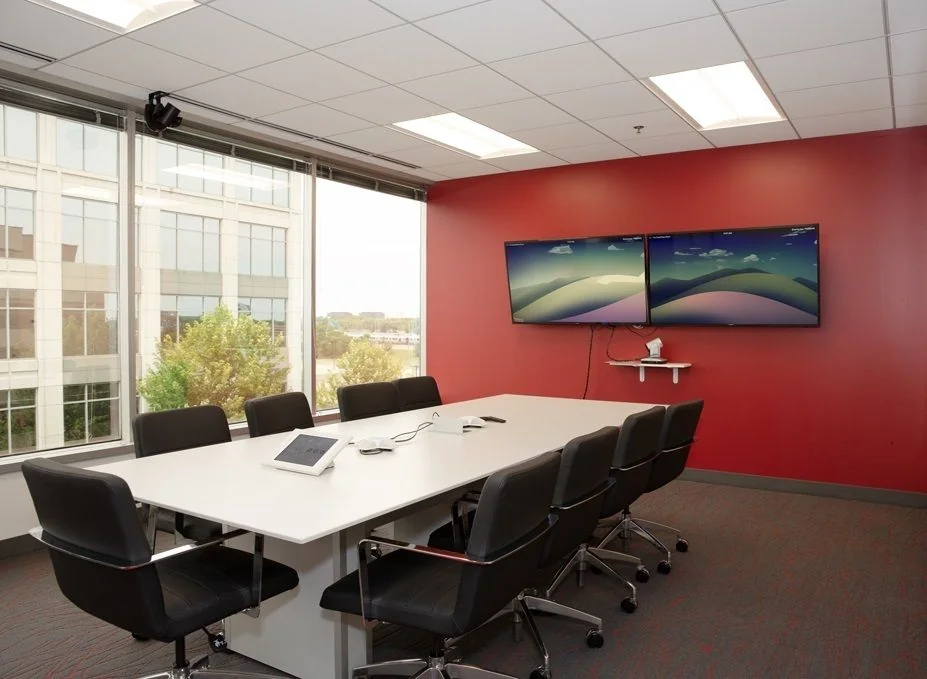 Columbia Centre II — Lease in Rosemont, IL, photo 2 of 8