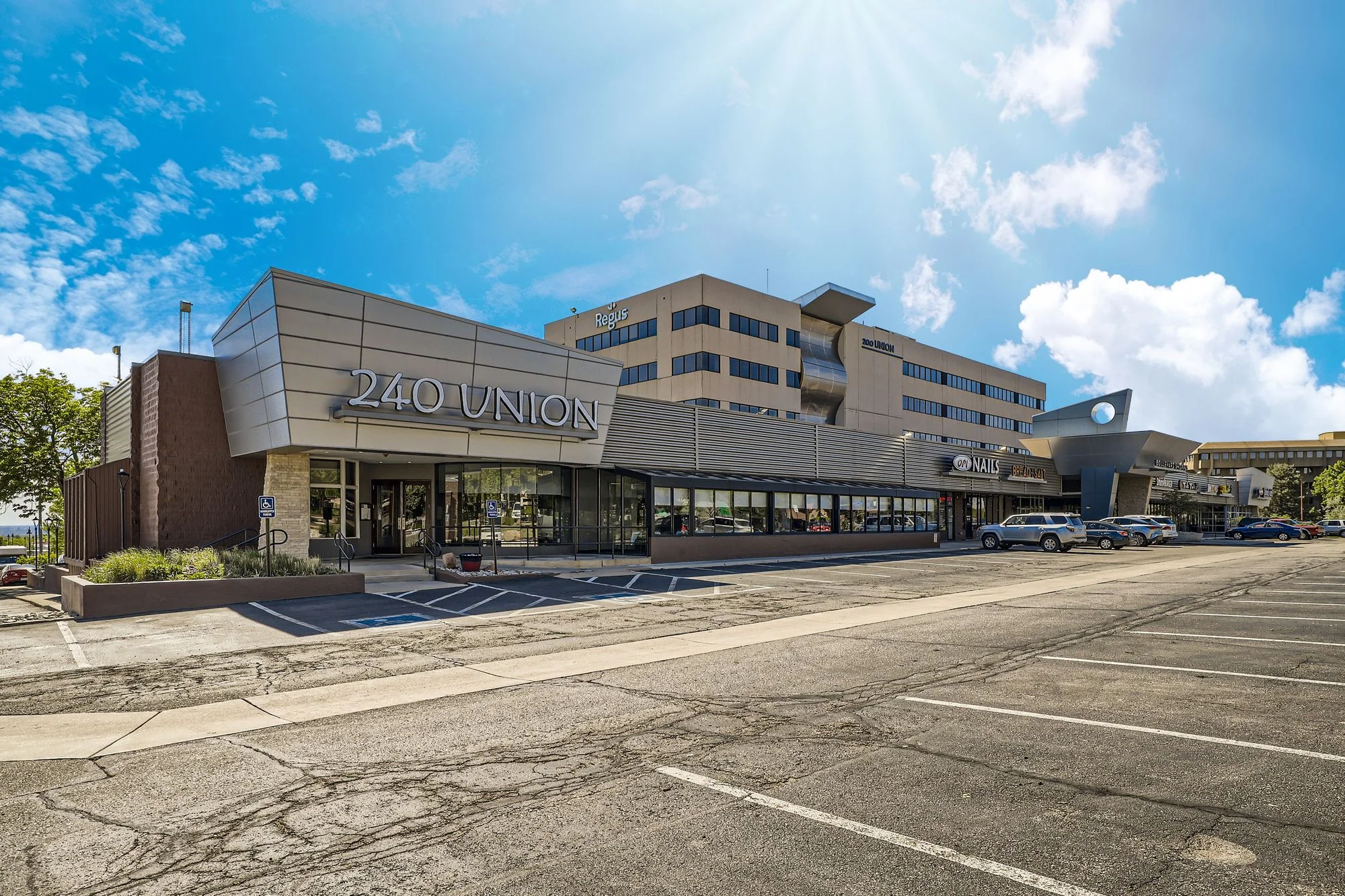 200 Union — Lease in Lakewood, CO, photo 4 of 8