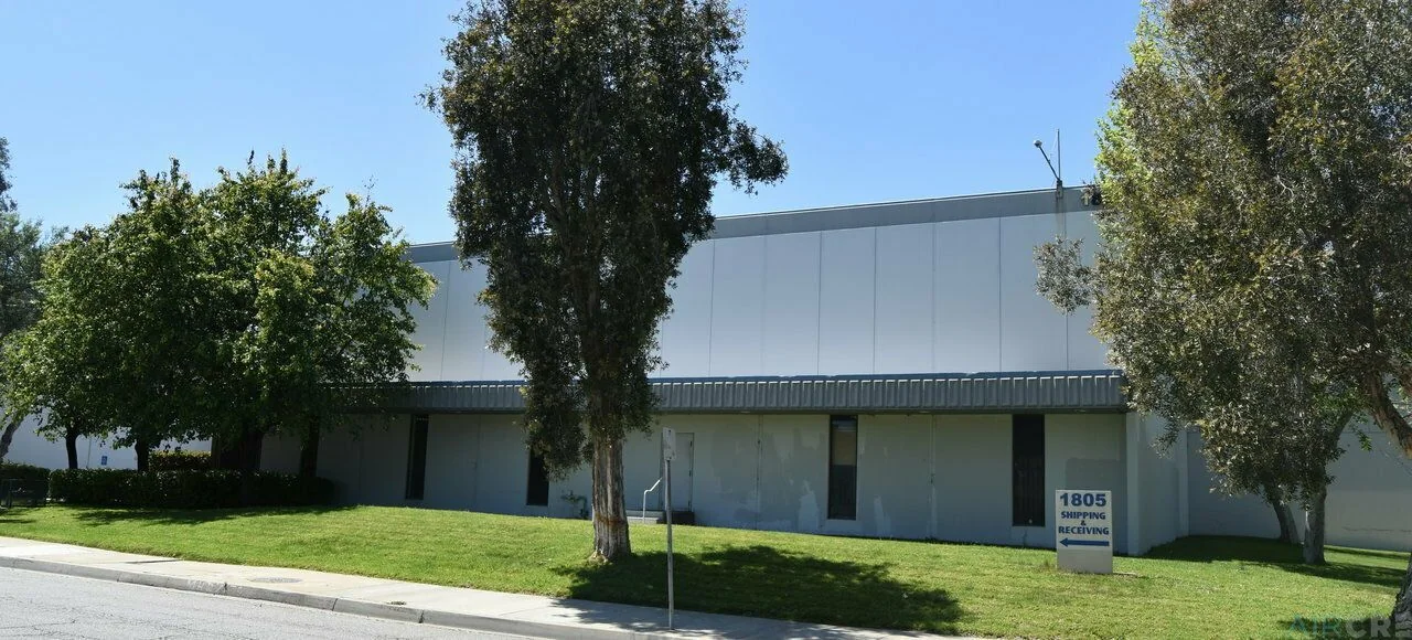 1805 South Wilmington Avenue — Lease in Compton, CA, photo 2 of 4