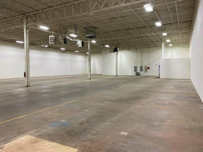 115 Shawmut Rd — Lease in Canton, MA, photo 2 of 3