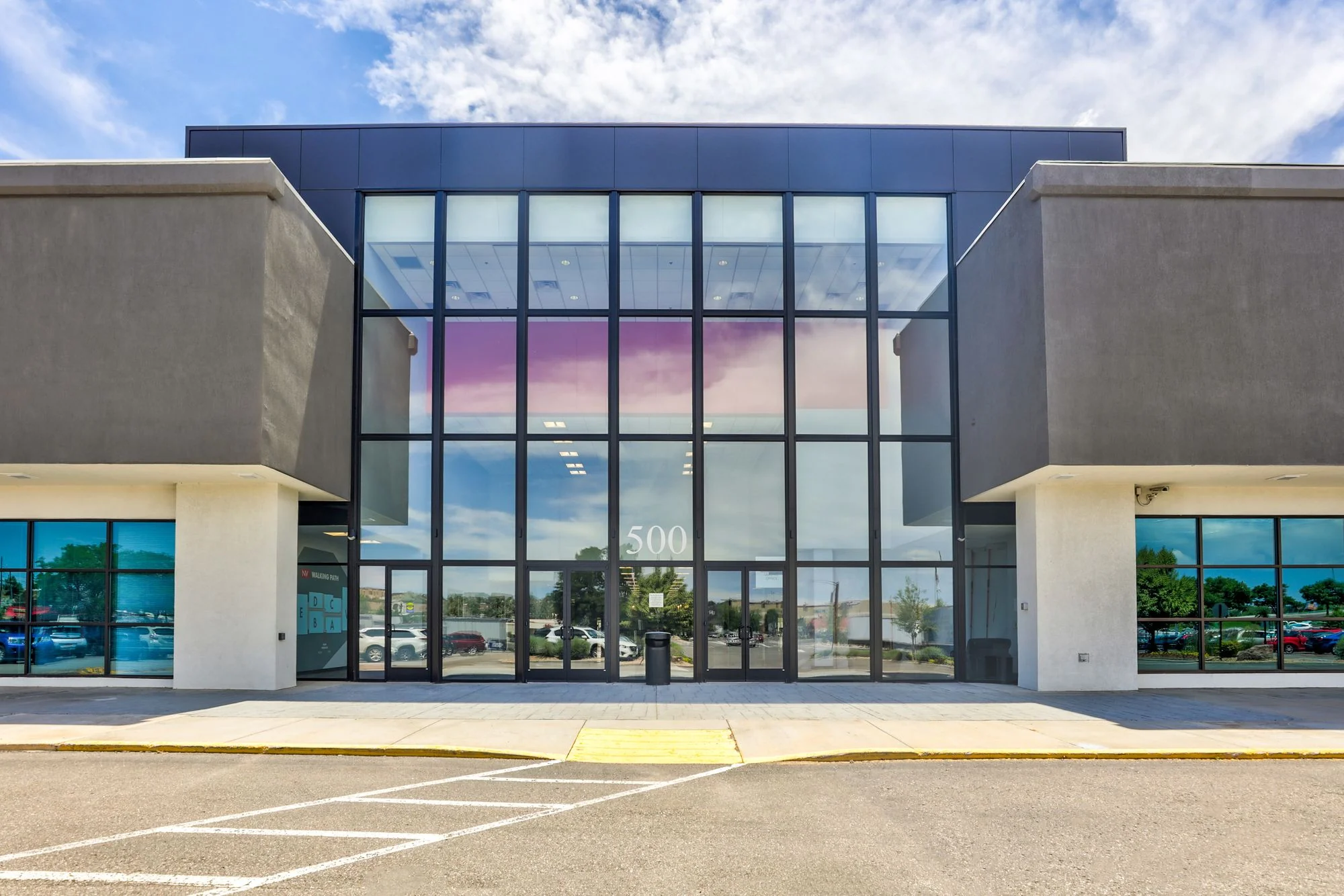 North Valley Tech Center — Lease in Thornton, CO, photo 1 of 8