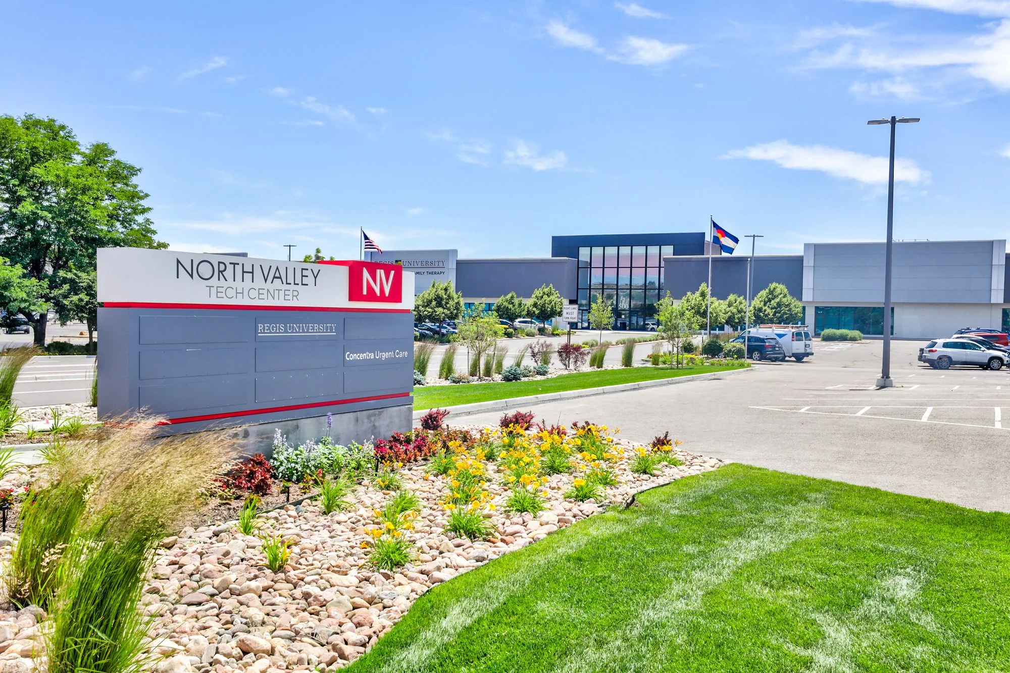 North Valley Tech Center — Lease in Thornton, CO, photo 2 of 8