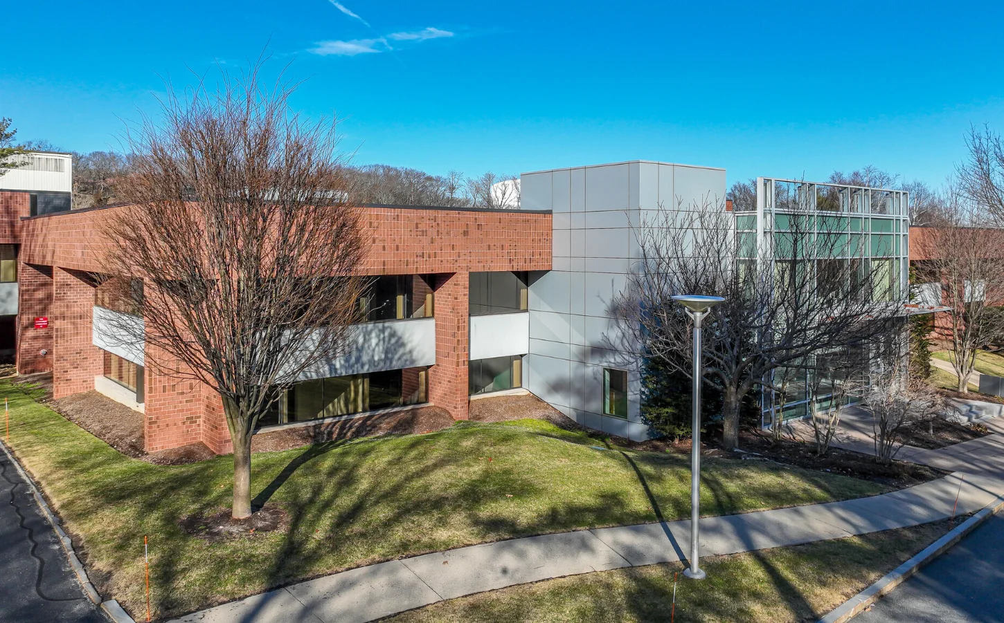 Stony Brook Office Park - Blg 1 — Lease in Waltham, MA, photo 1 of 1