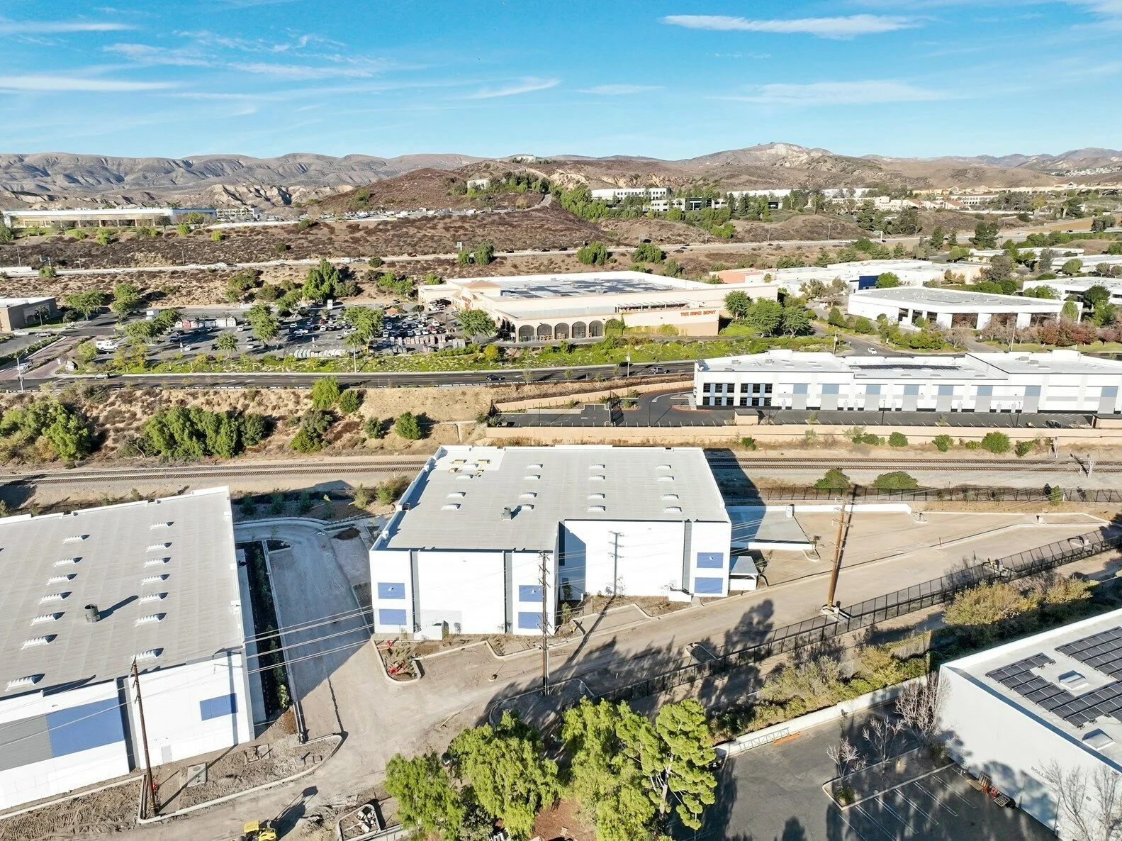 Easy Street Industrial Center — Lease in Simi Valley, CA, photo 5 of 5