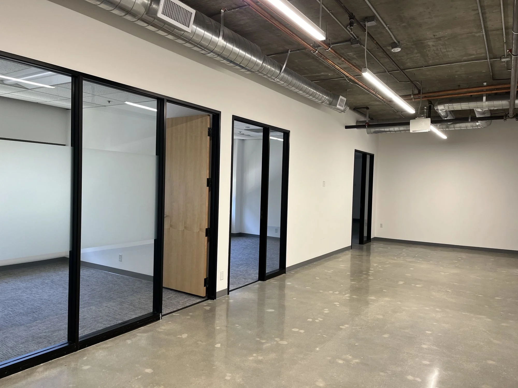 900 Veterans Blvd — Lease in Redwood City, CA, photo 4 of 5