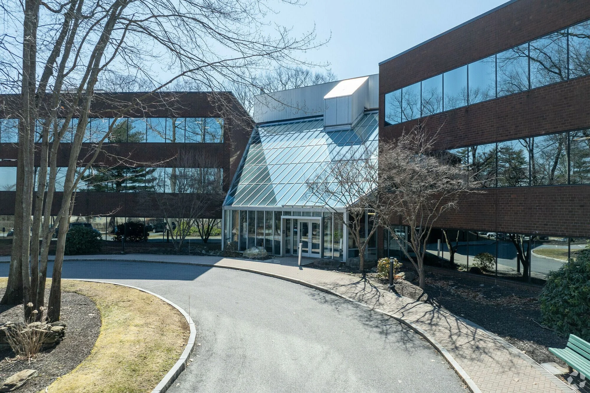 1 Tech Dr — Lease in Andover, MA, photo 1 of 1