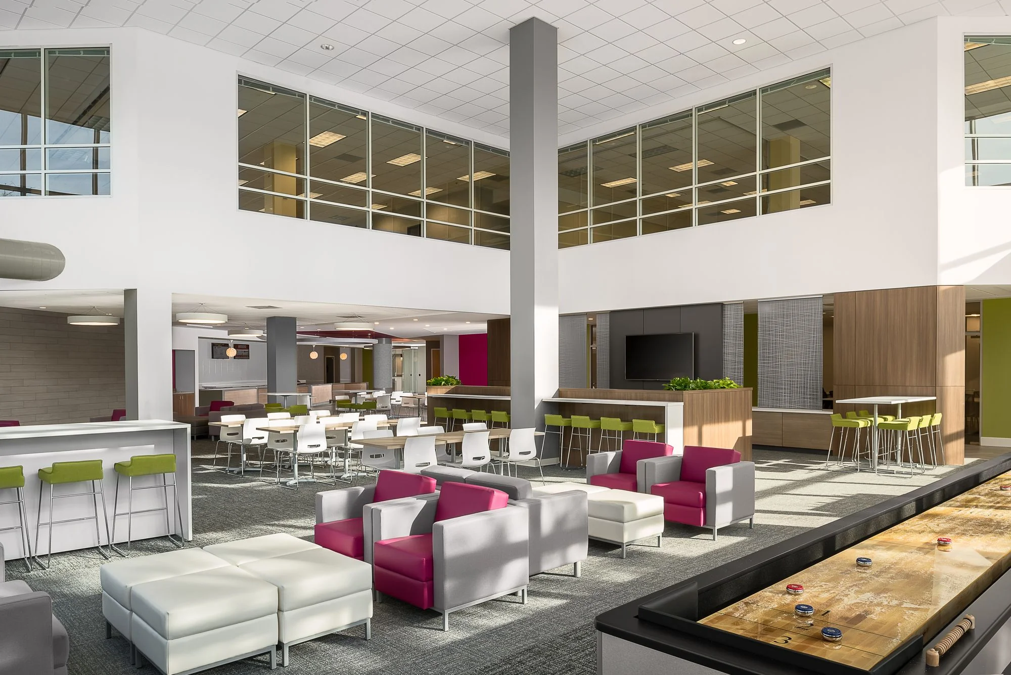 100 Technology Center Drive — Lease in Stoughton, MA, photo 4 of 8