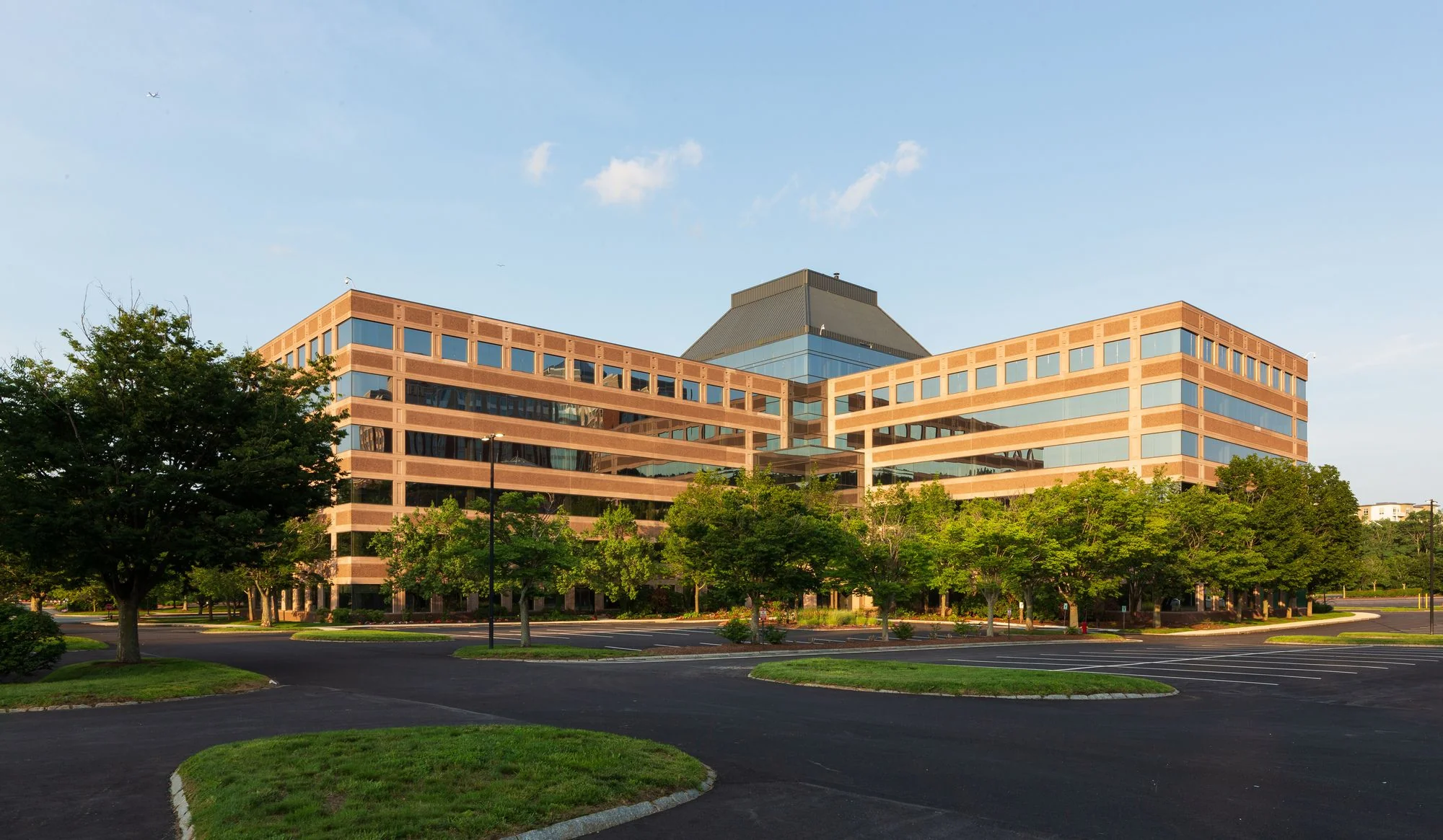 1200 Crown Colony Drive — Lease in Quincy, MA, photo 2 of 8