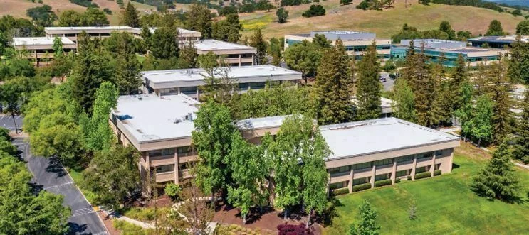 ALEXANDRIA HILLVIEW CAMPUS — Lease in Palo Alto, CA, photo 2 of 3