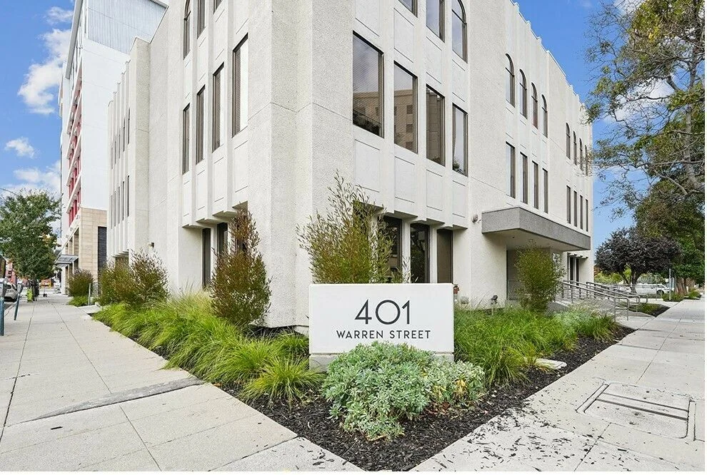 401 Warren Street