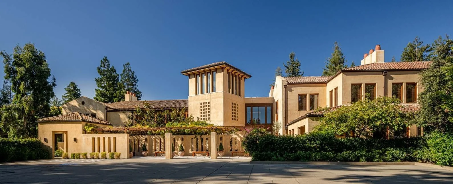 1600 El Camino Real