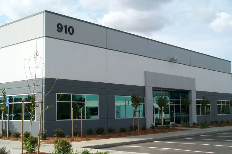Riverside Commerce Center — Lease in West Sacramento, CA, photo 2 of 8