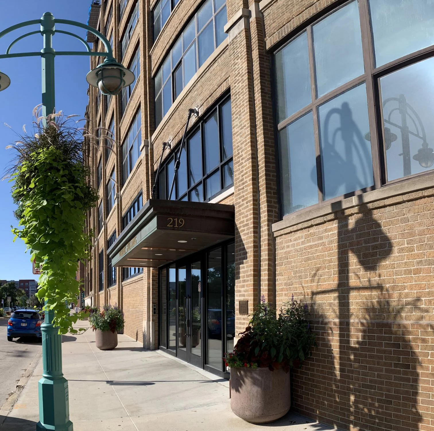 The Phoenix Building — Lease in Milwaukee, WI, photo 2 of 8