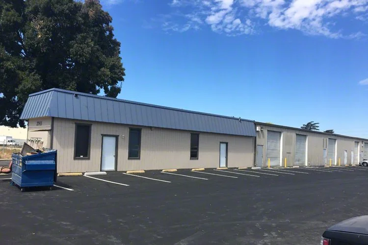 2945 Ramona Avenue — Lease in Sacramento, CA, photo 1 of 1