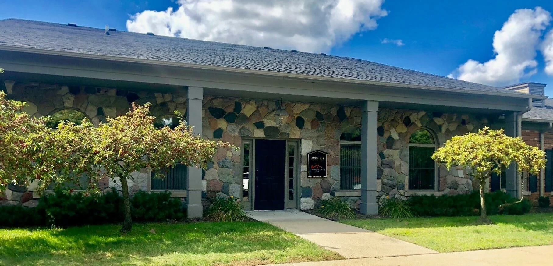 Heritage Commons — Lease in Livonia, MI, photo 1 of 1
