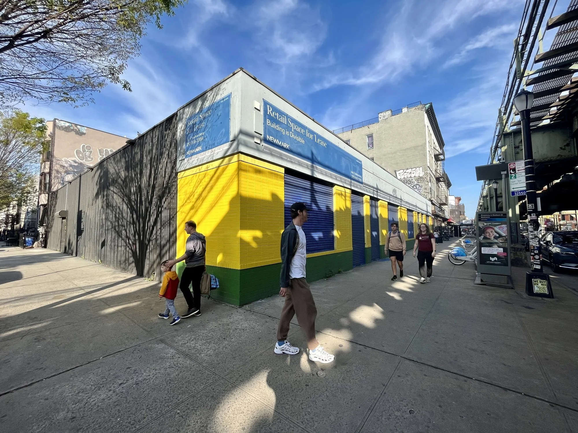 1441 Broadway — Lease in Brooklyn, NY, photo 1 of 2