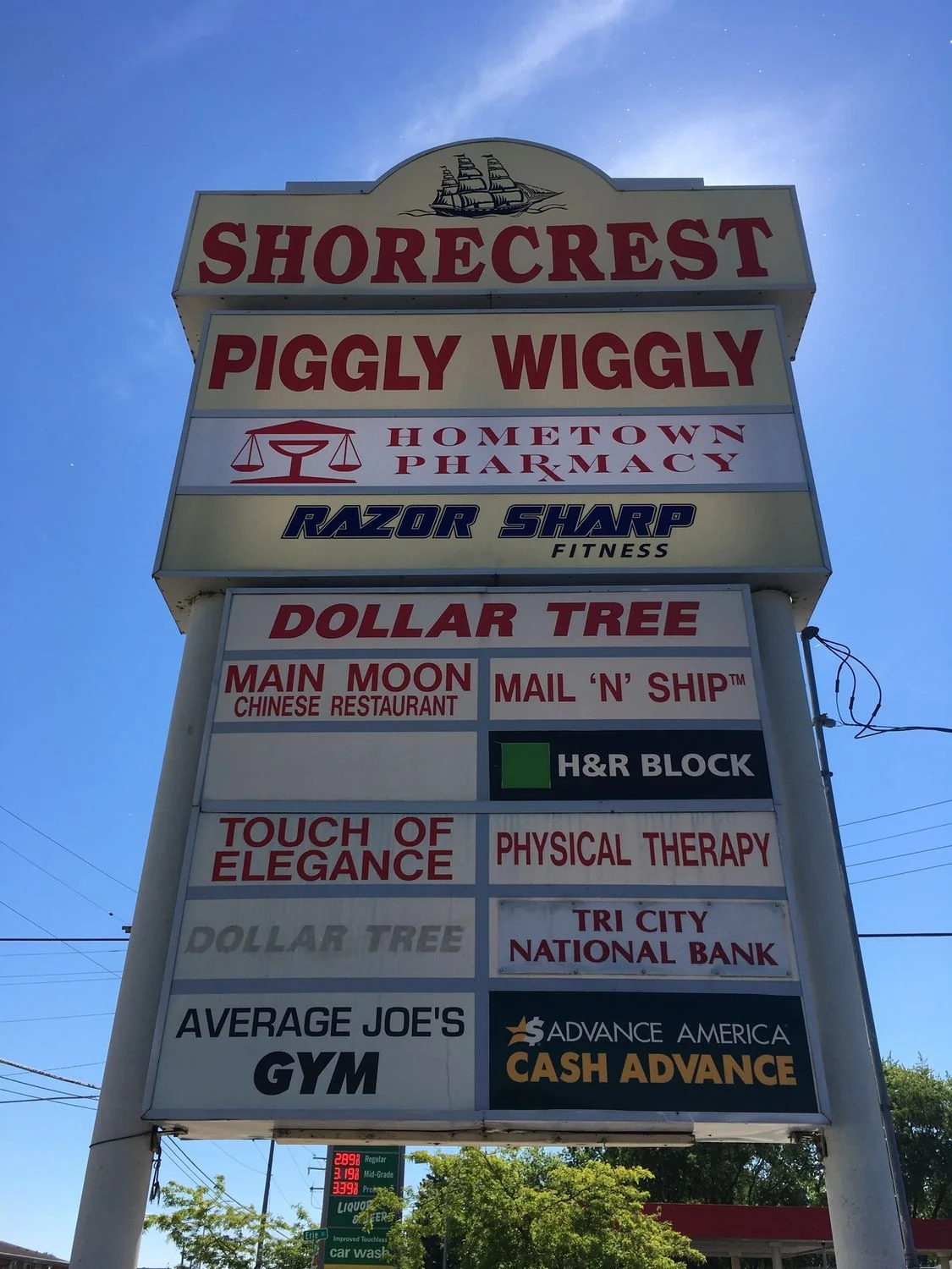 Shorecrest Shopping Center — Lease in Racine, WI, photo 7 of 7