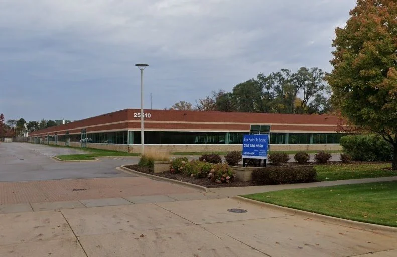 25510 Eleven Mile - Southfield Crossing II — Lease in Southfield, MI, photo 1 of 1