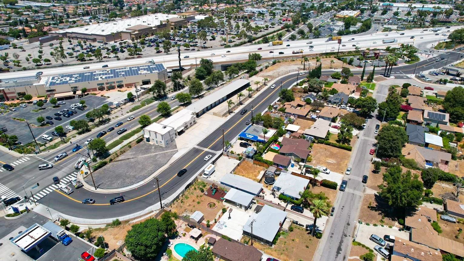 Former Dealership & Vacant Land — Lease in Baldwin Park, CA, photo 1 of 4