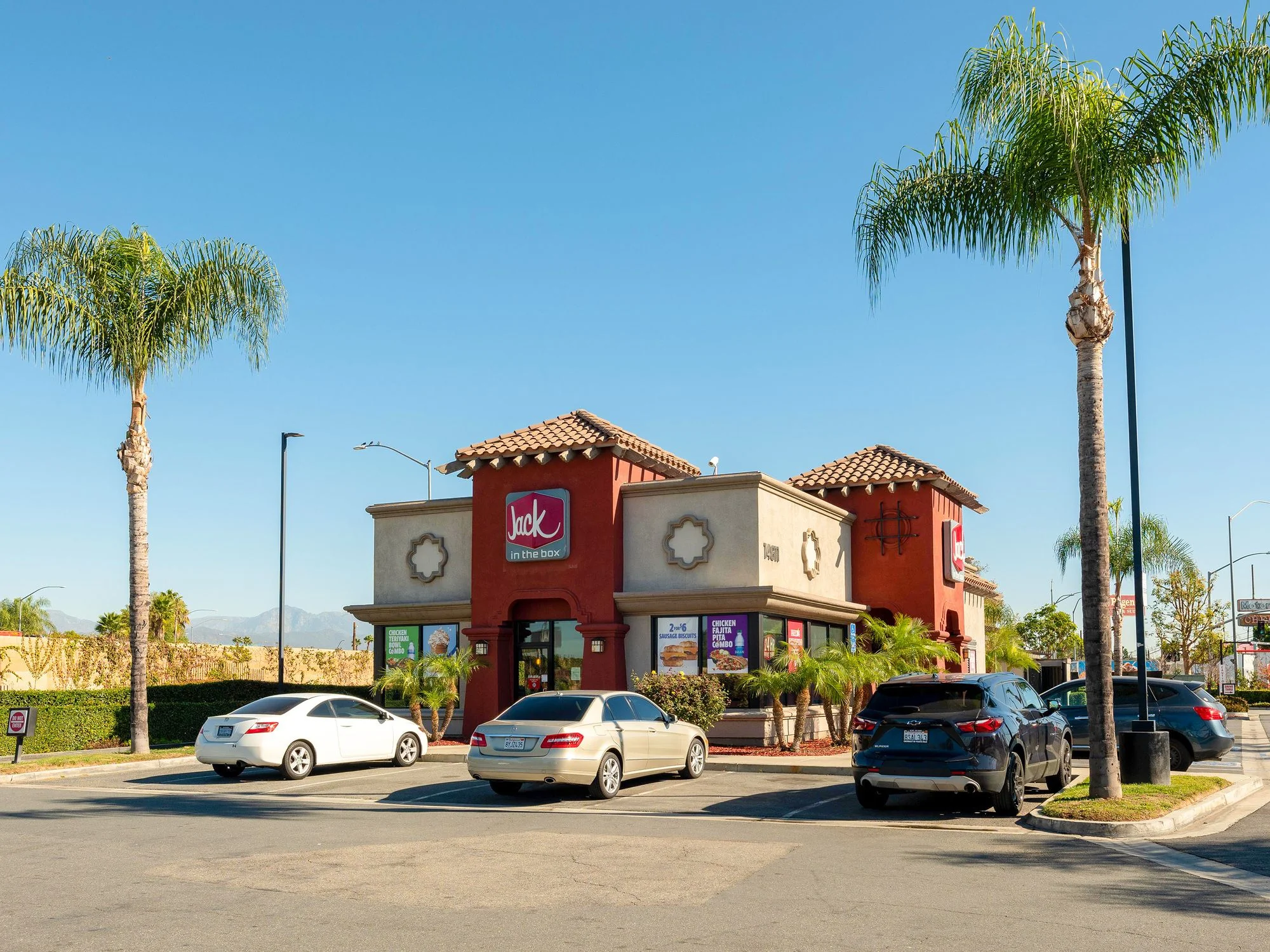 Former Dealership & Vacant Land — Lease in Baldwin Park, CA, photo 2 of 4