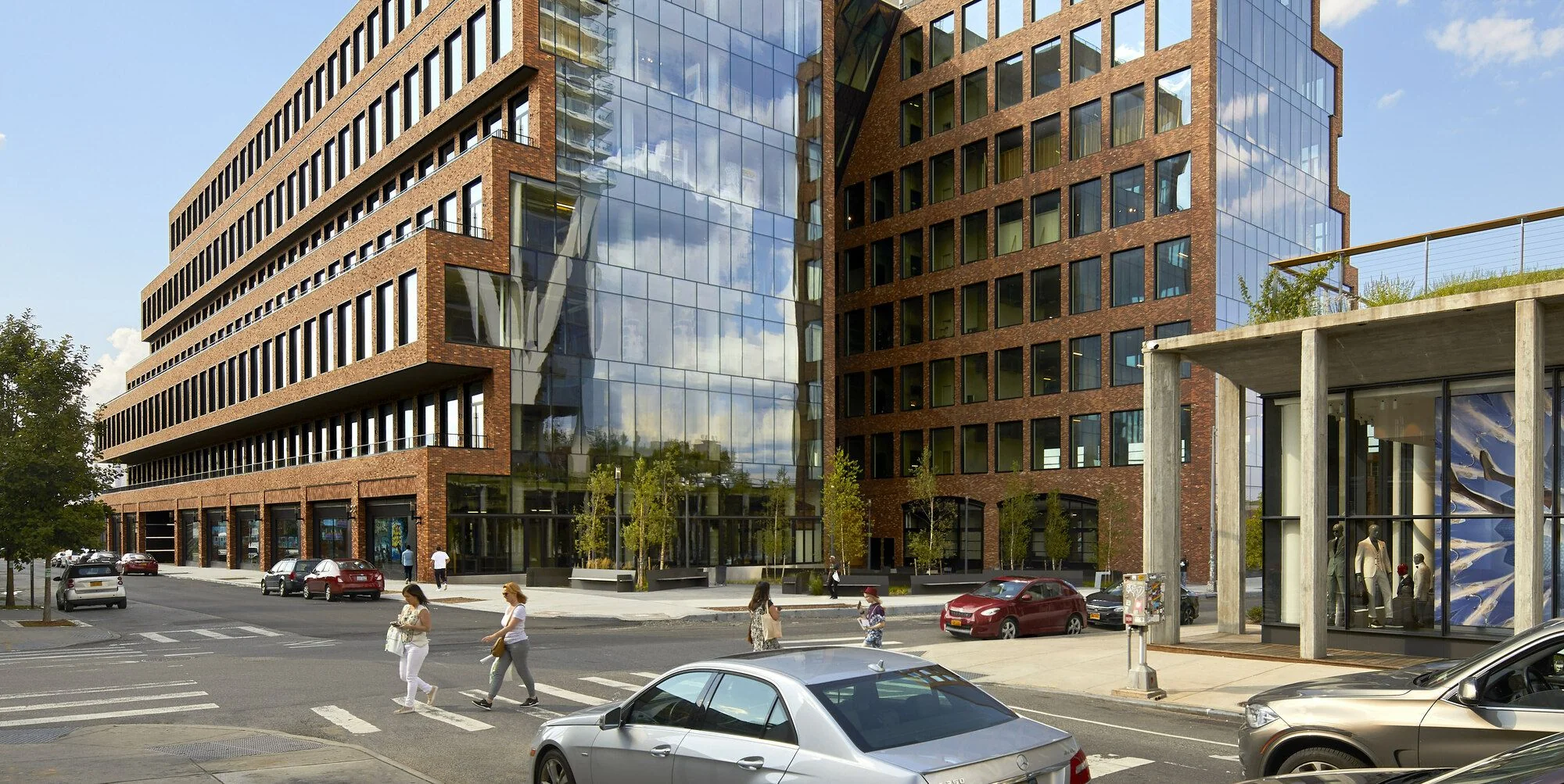 25 Kent Avenue — Lease in Brooklyn, NY, photo 1 of 3