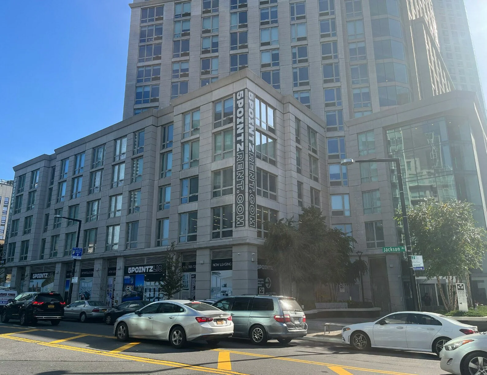22-44 Jackson Avenue — Lease in Long Island City, NY, photo 1 of 5