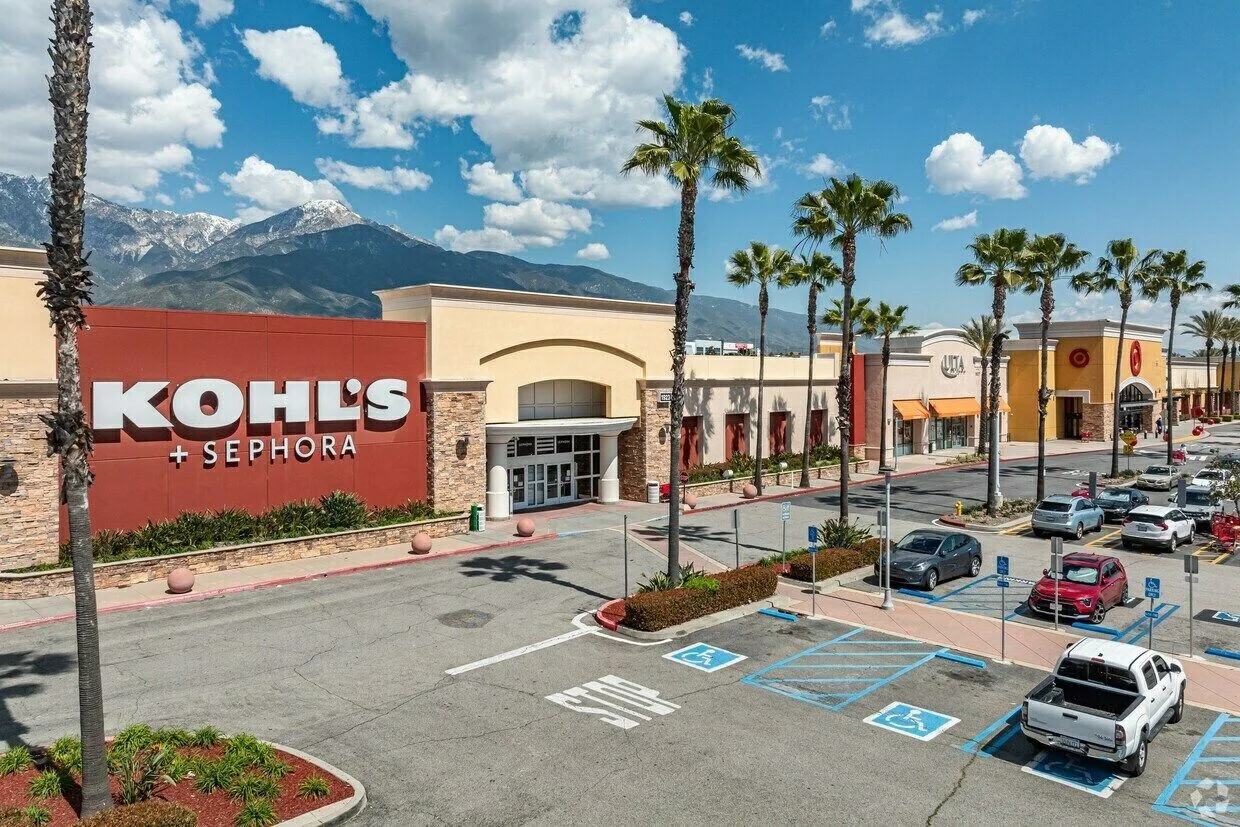 Colonies Crossroads — Lease in Upland, CA, photo 2 of 8