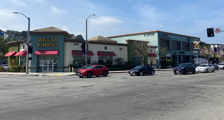 Center at Coldwater — Lease in Los Angeles, CA, photo 3 of 4