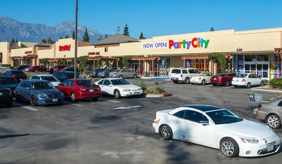 Mountain Square Plaza — Lease in Upland, CA, photo 1 of 5