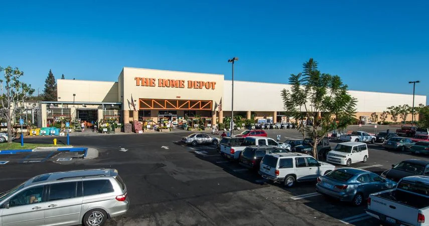Mountain Square Plaza — Lease in Upland, CA, photo 2 of 5
