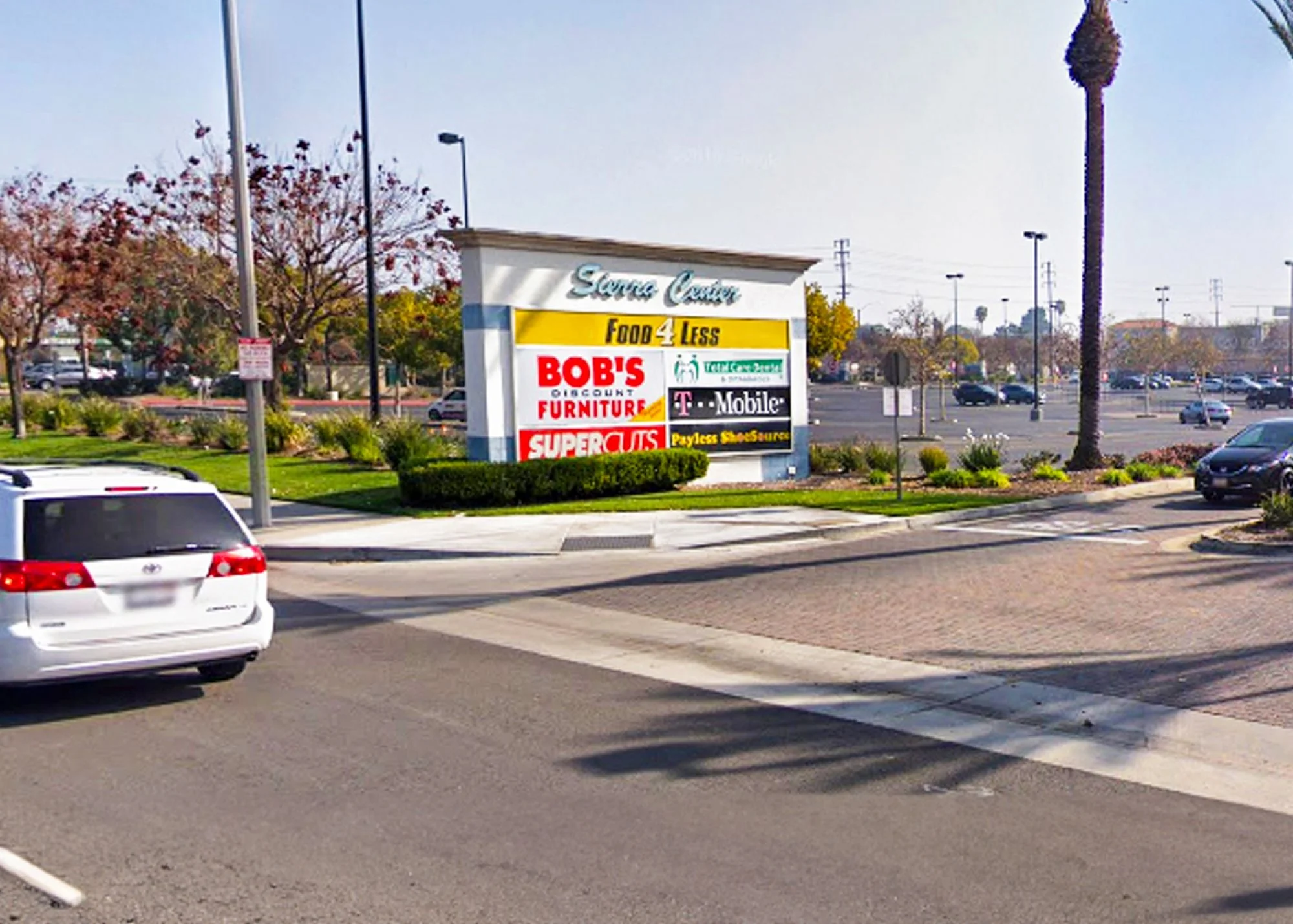 Sierra Center — Lease in Baldwin Park, CA, photo 3 of 3