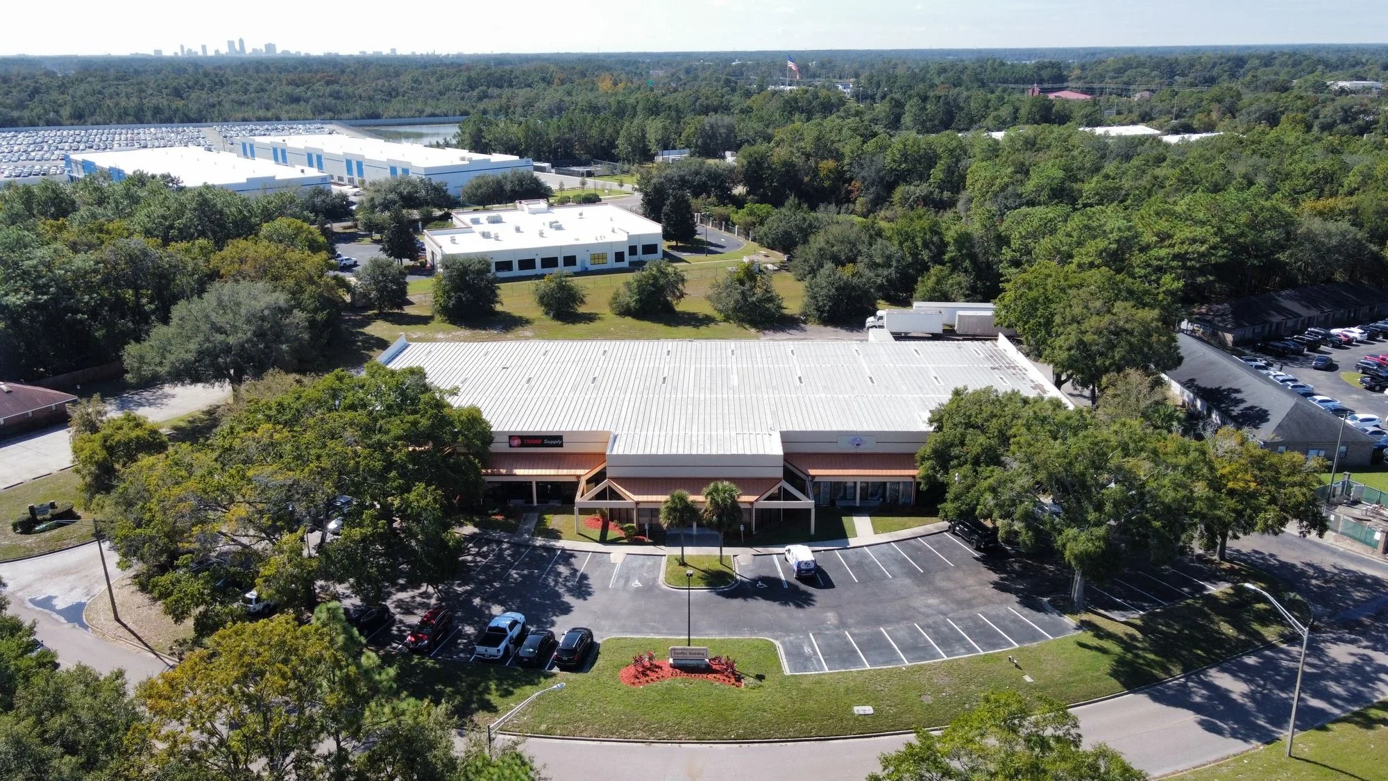 10592 Balmoral Circle — Lease in Jacksonville, FL, photo 1 of 8