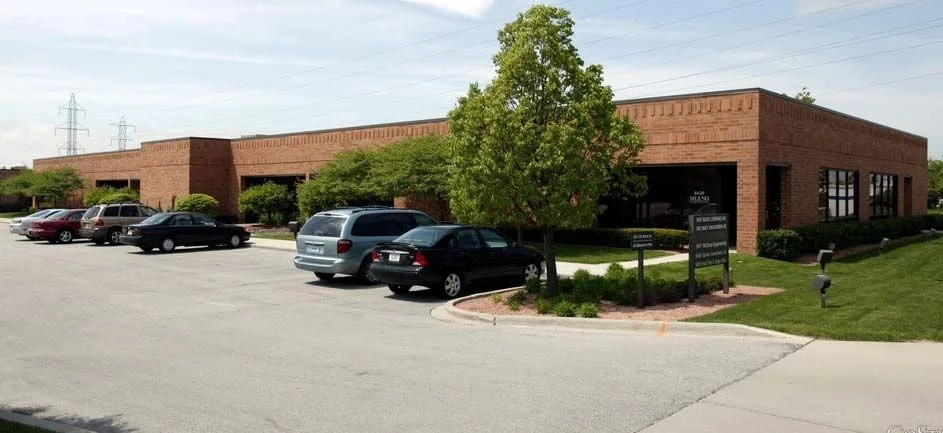 Monterey Park Corporate Center — Lease in Milwaukee, WI, photo 1 of 7