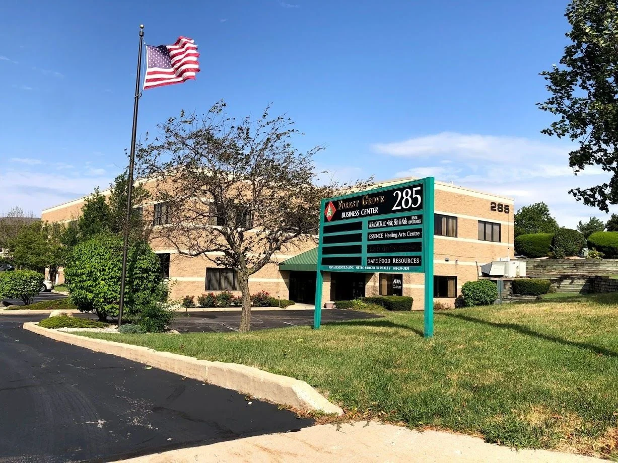 Forest Grove Business Center — Lease in Pewaukee, WI, photo 1 of 8