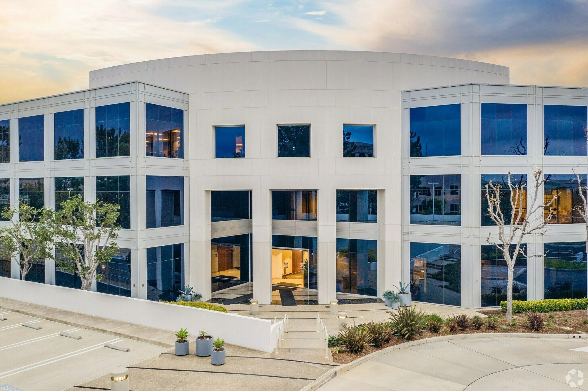 111 Pacifica