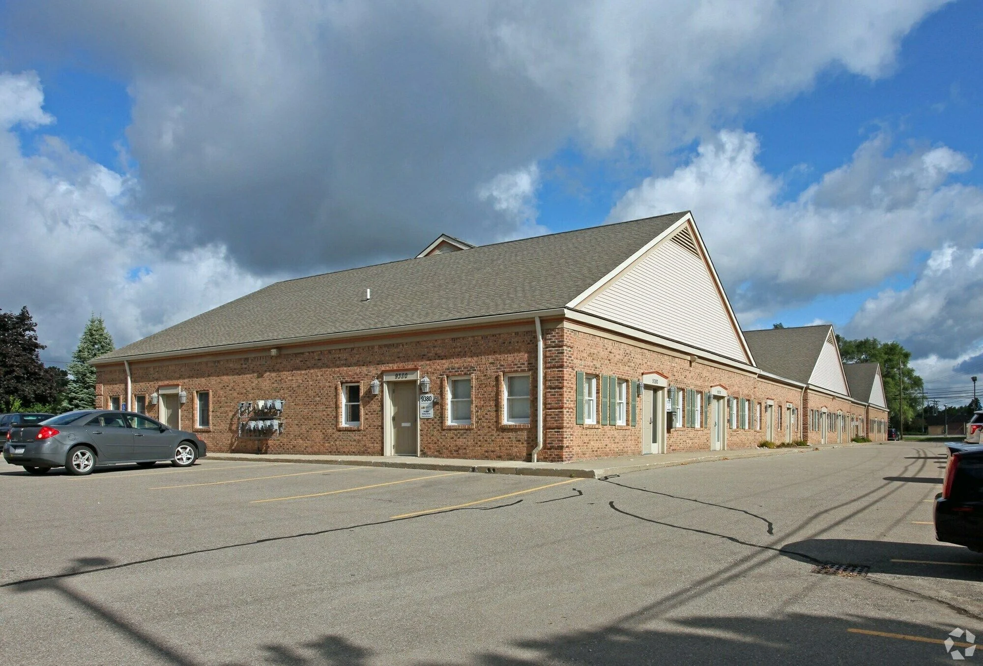 9362-9398 N Lilley Rd — Lease in Plymouth, MI, photo 2 of 2