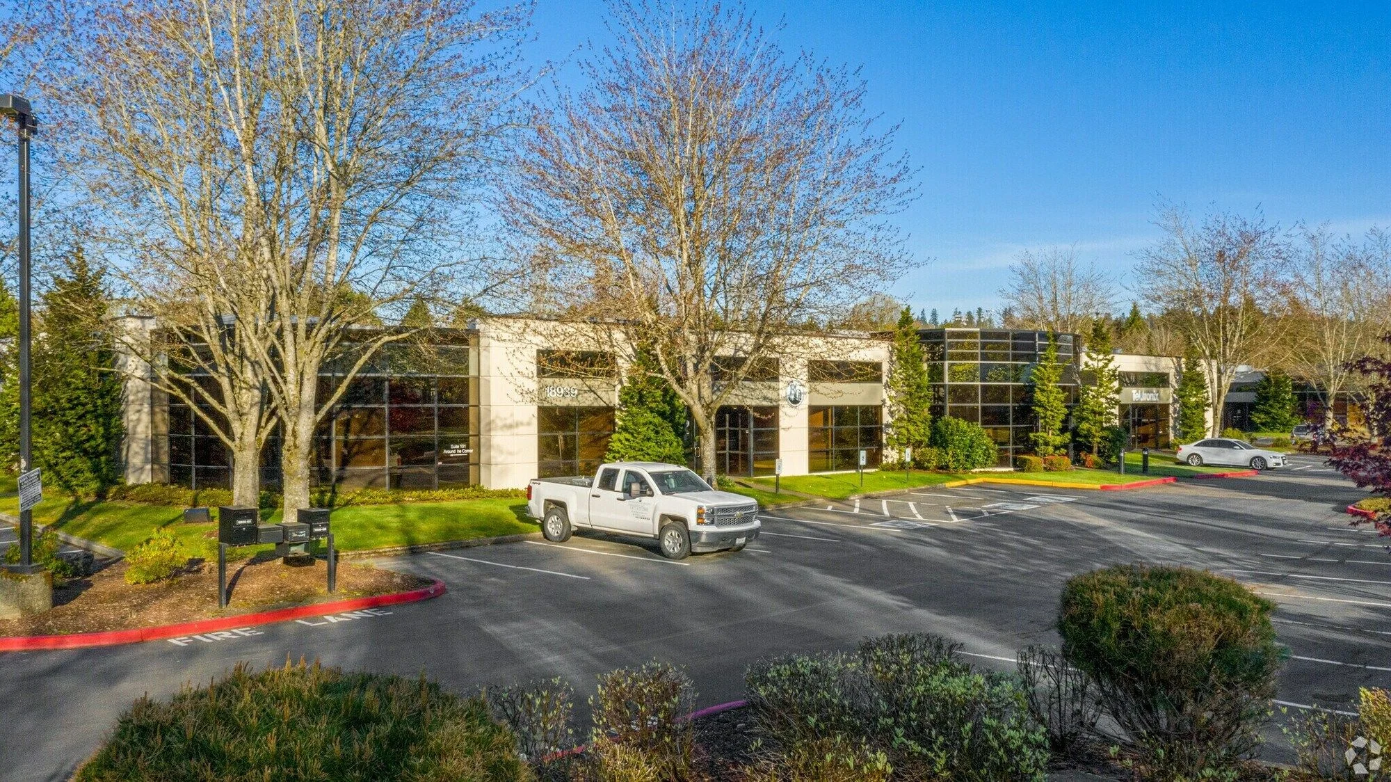 18939 120th Ave NE — Lease in Bothell, WA, photo 1 of 6