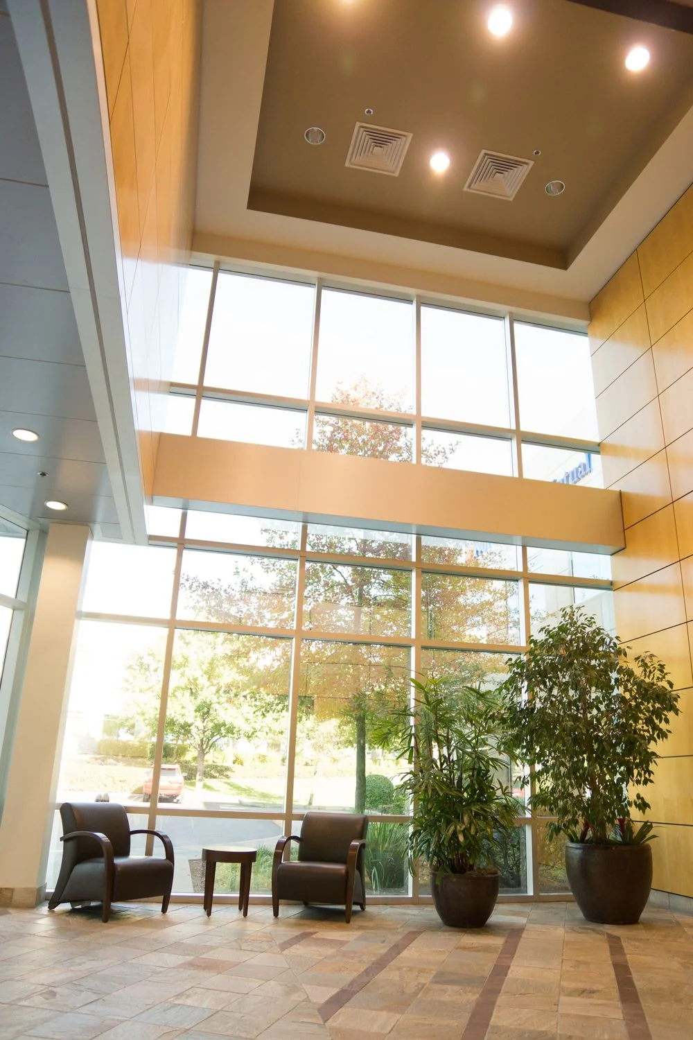 Lava Ridge Business Center - 3000 Lava Ridge Court — Lease in Roseville, CA, photo 4 of 8