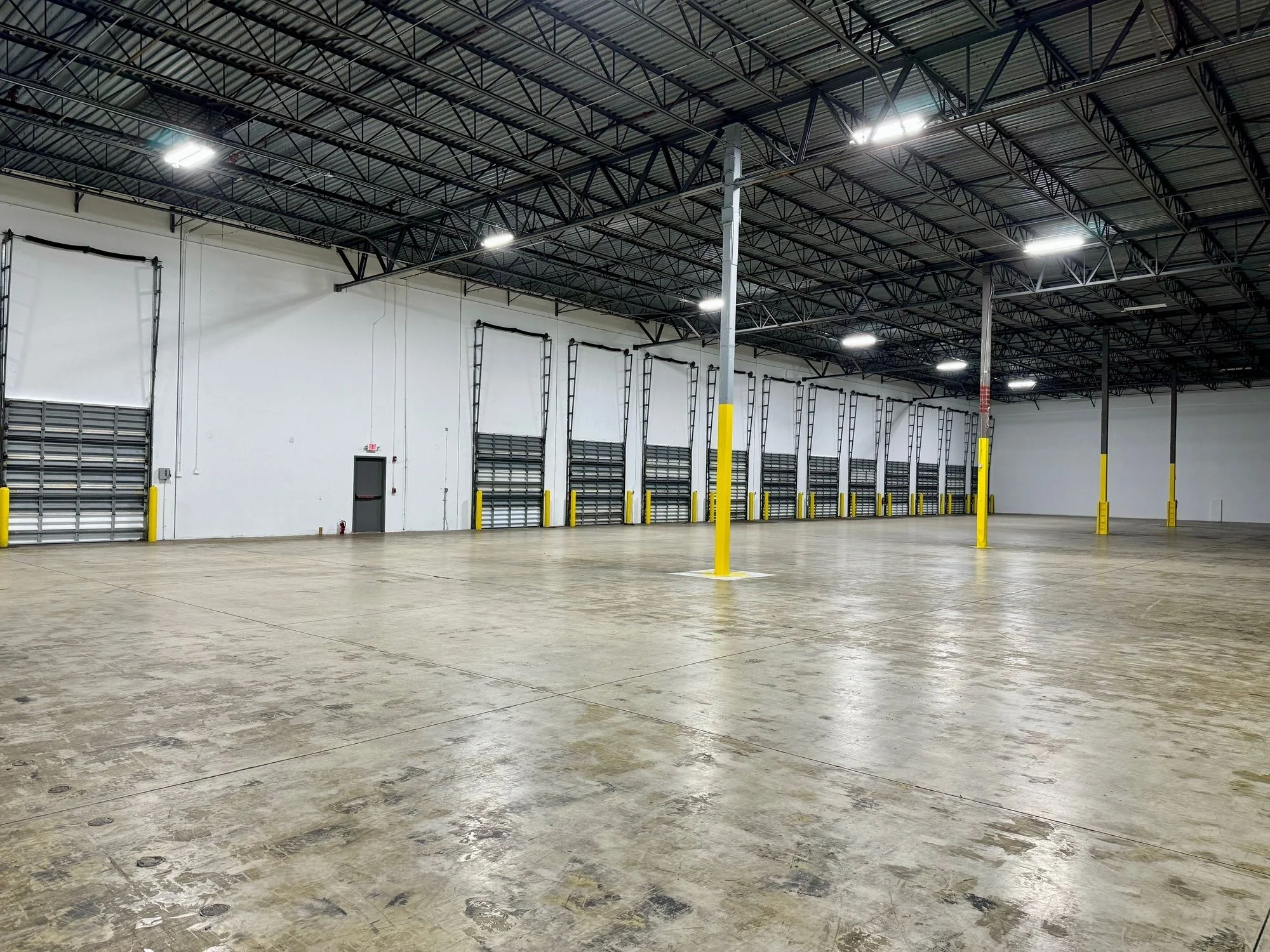 International Corporate Park #4 — Lease in Miami, FL, photo 3 of 5
