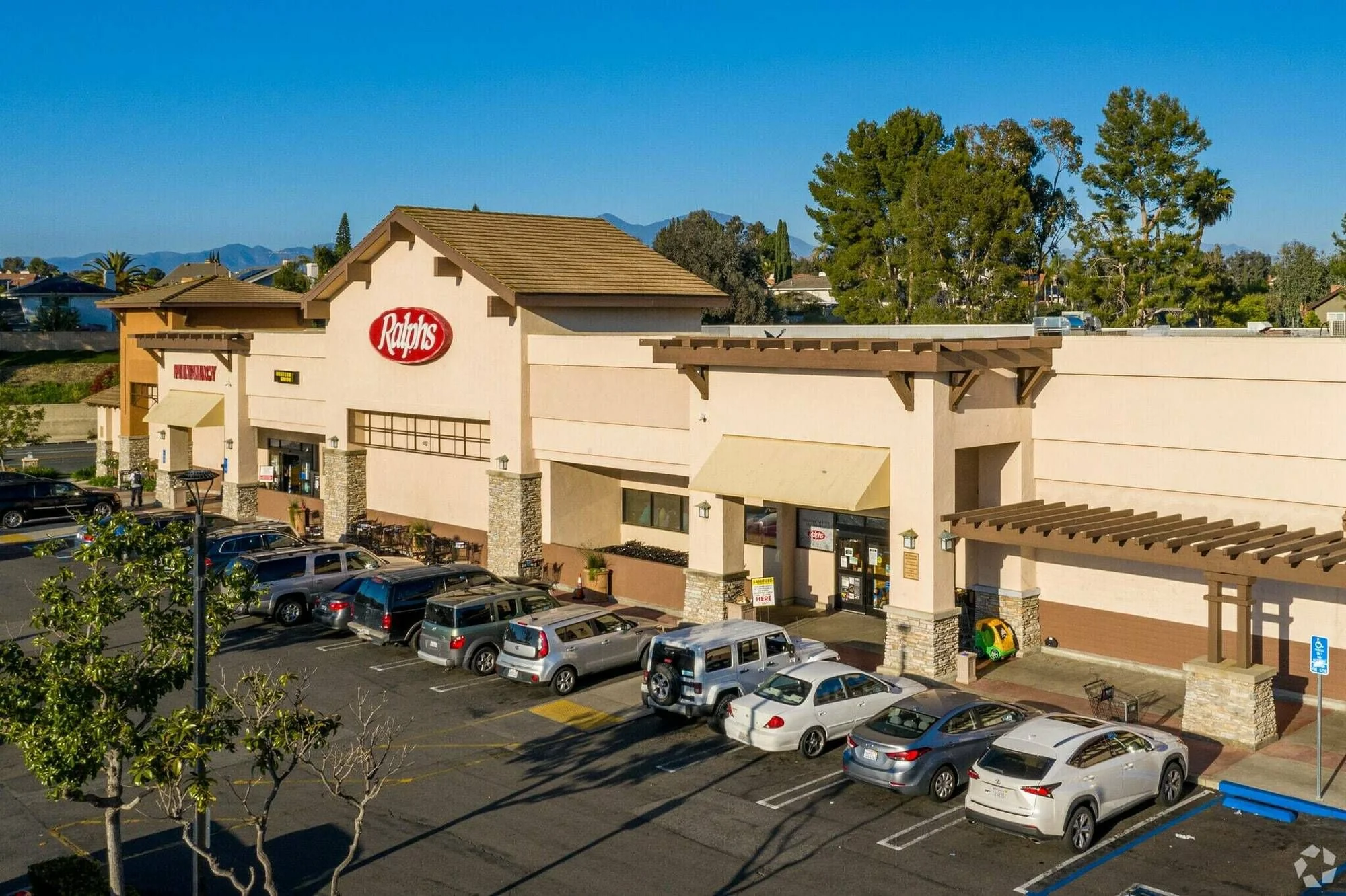 Alicia Town Center — Lease in Laguna Hills, CA, photo 1 of 8