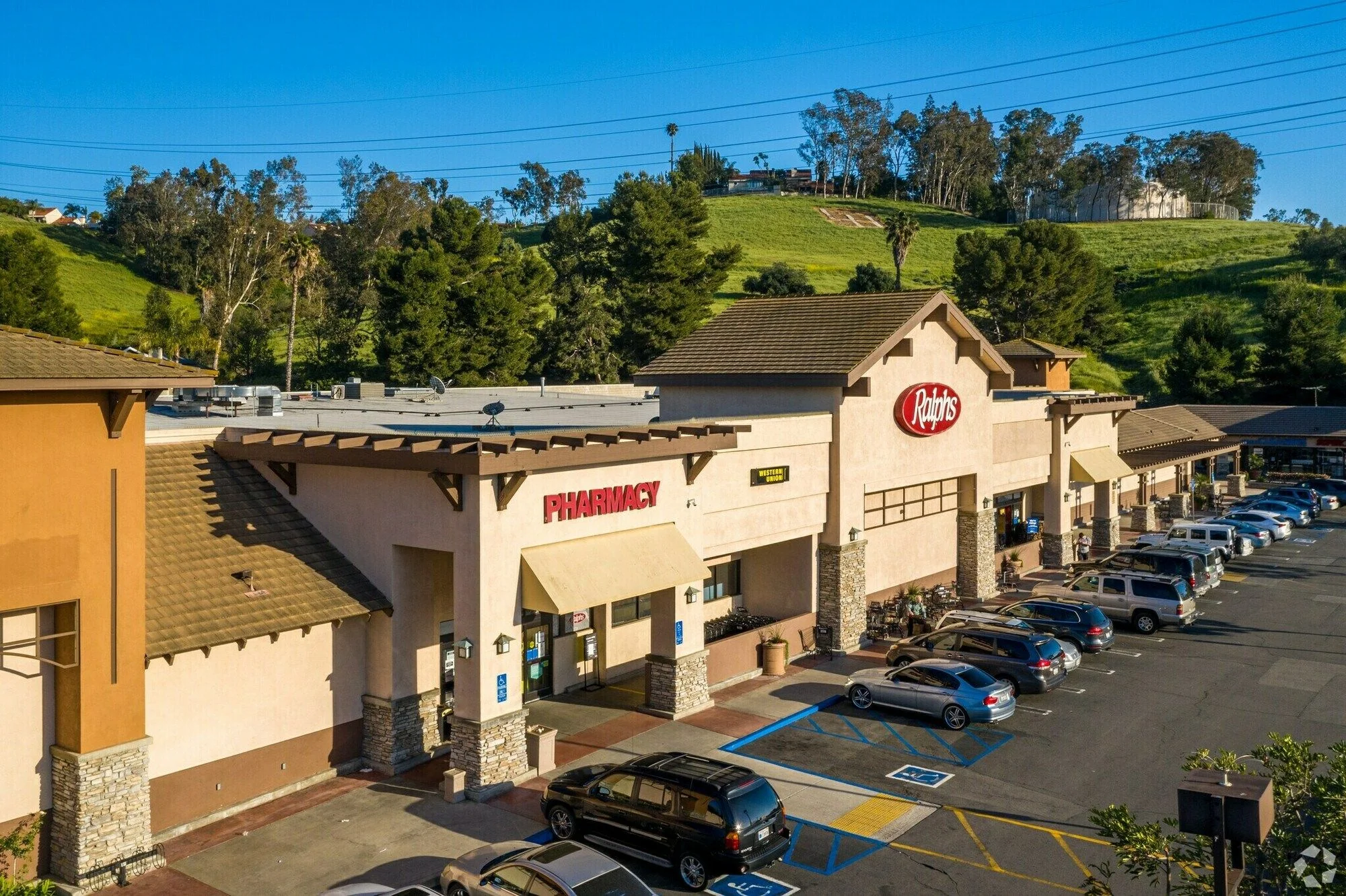 Alicia Town Center — Lease in Laguna Hills, CA, photo 2 of 8