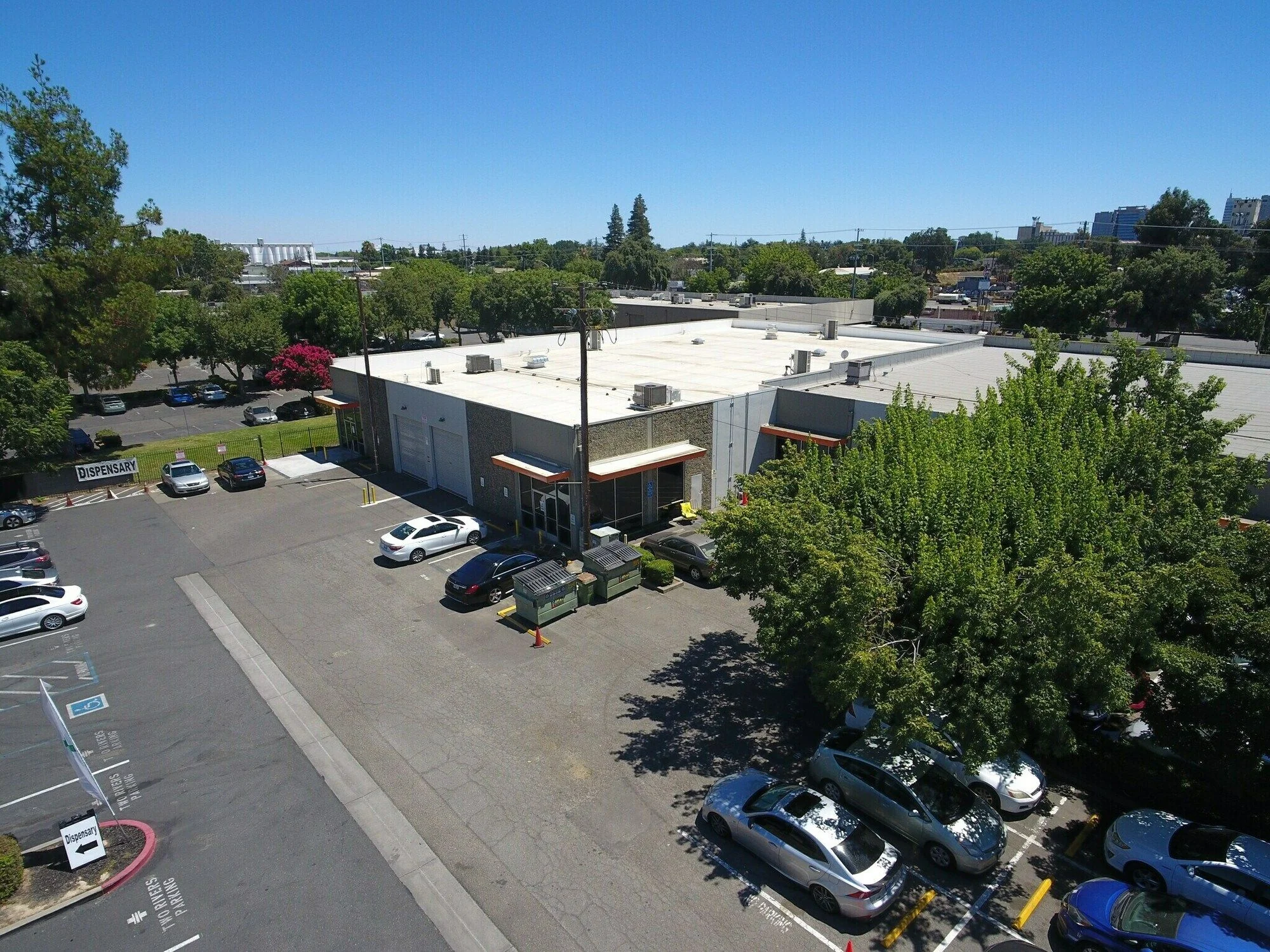 241 N 10th St — Lease in Sacramento, CA, photo 2 of 7