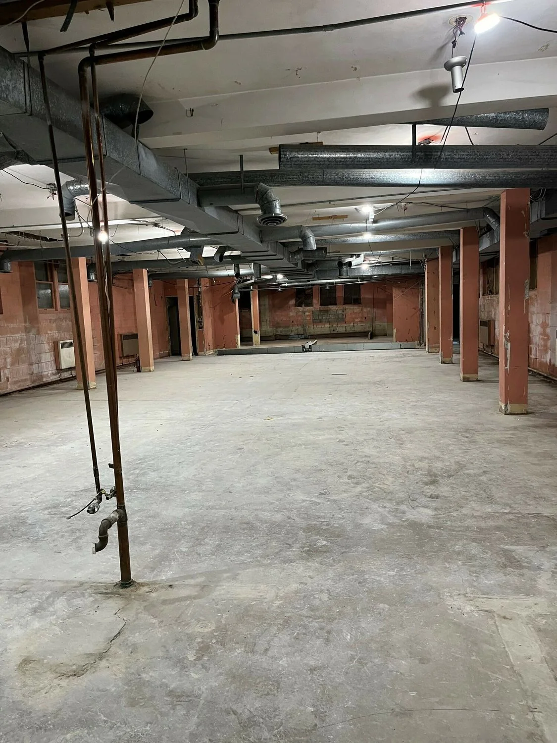 9200 (9210) W North Avenue — Lease in Wauwatosa, WI, photo 5 of 5