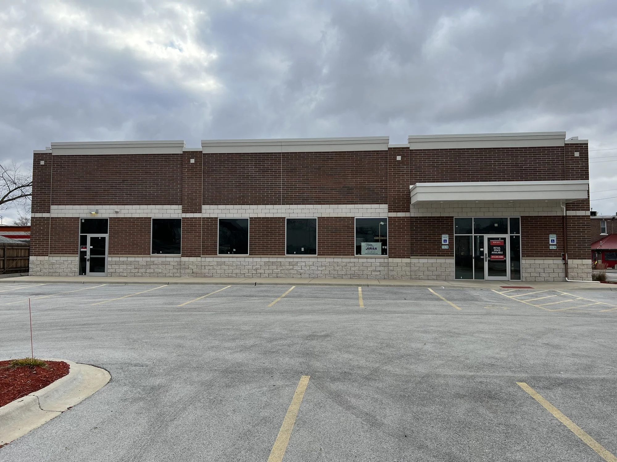 214 Collins Street — Lease in Joliet, IL, photo 1 of 8