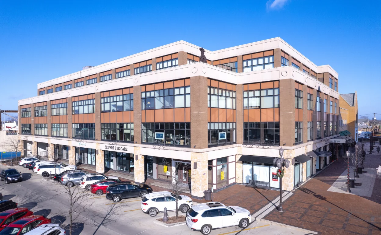 Renaissance Place — Lease in Highland Park, IL, photo 1 of 1
