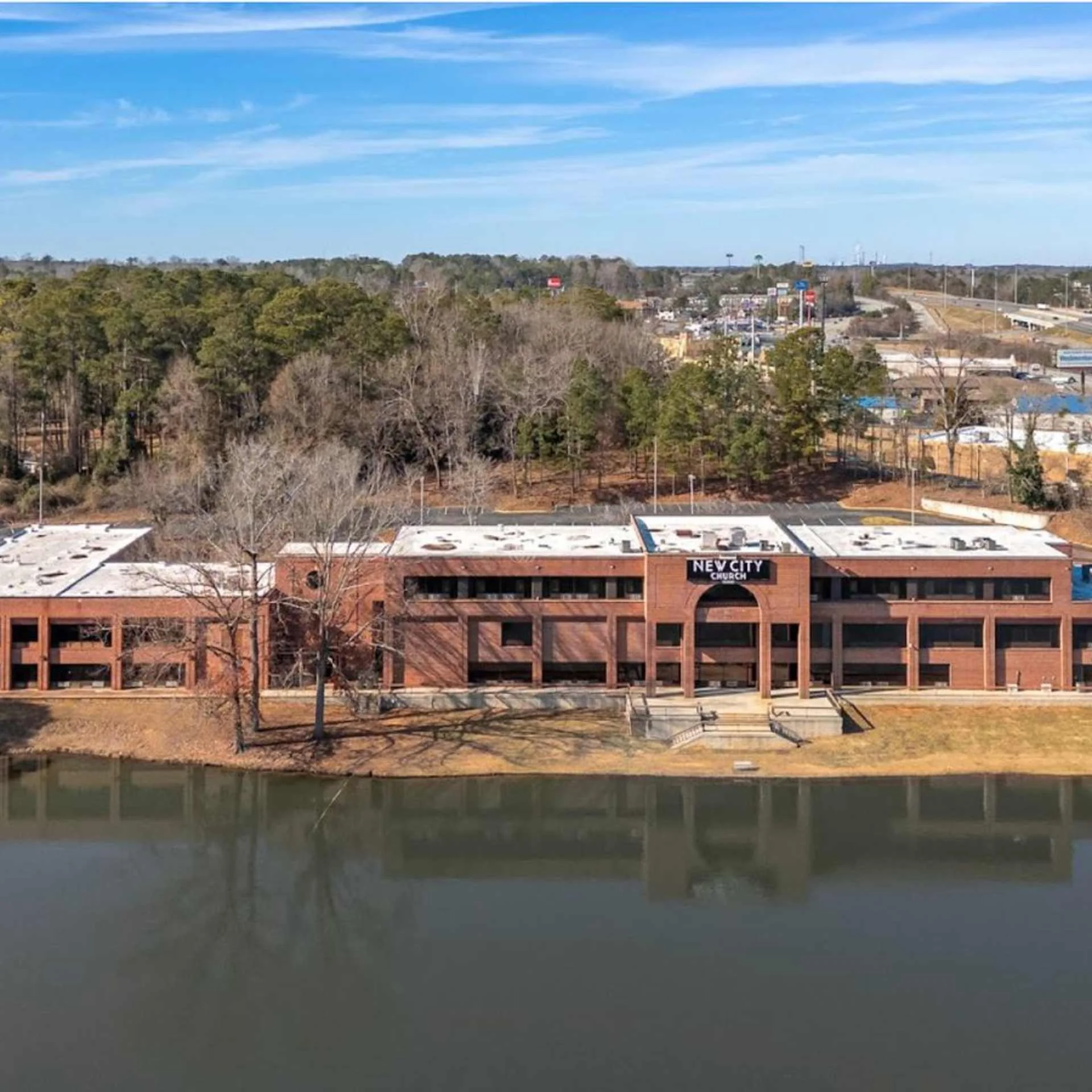 3500 Riverside Dr — Sale in Macon, GA, photo 3 of 4