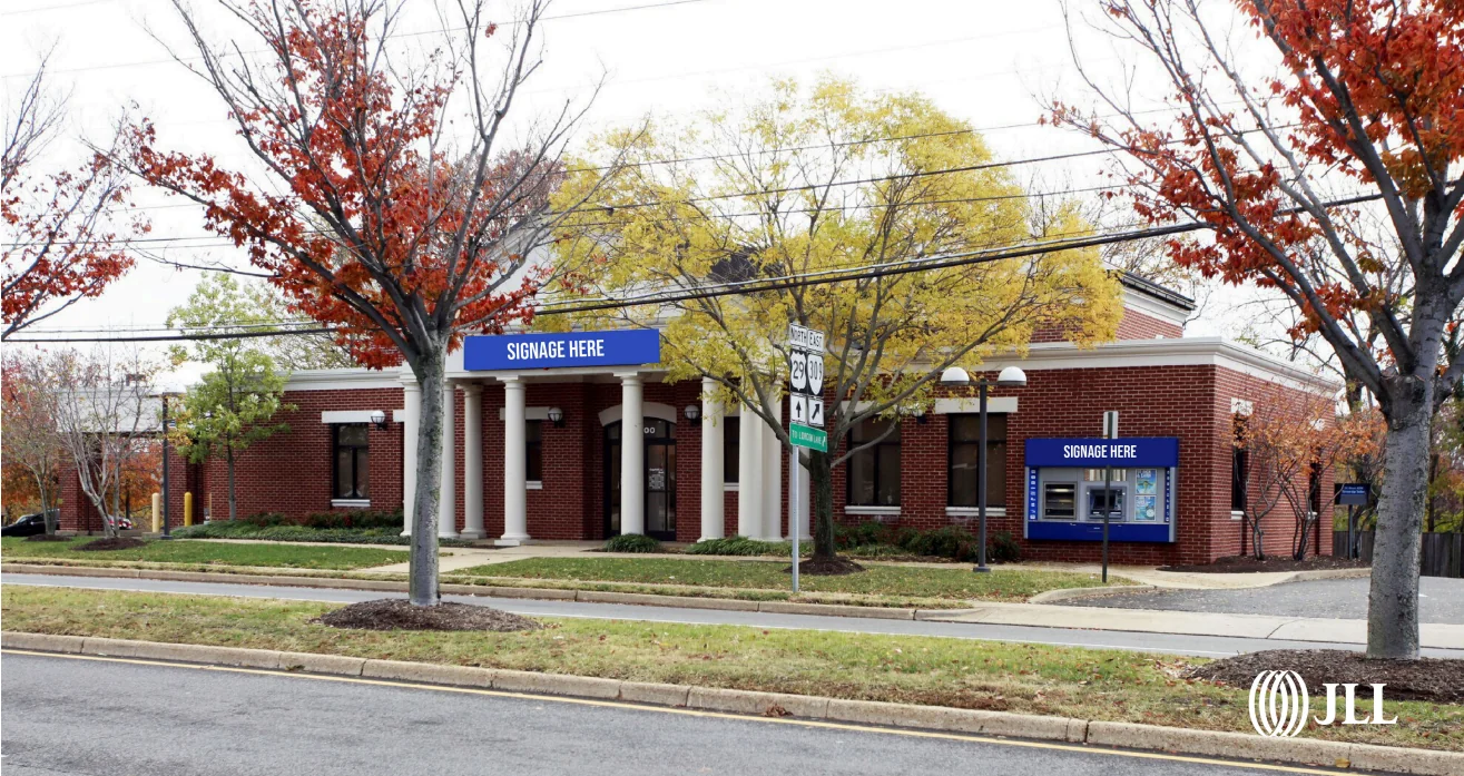 4700 Langston Boulevard — Sale in Arlington, VA, photo 2 of 7
