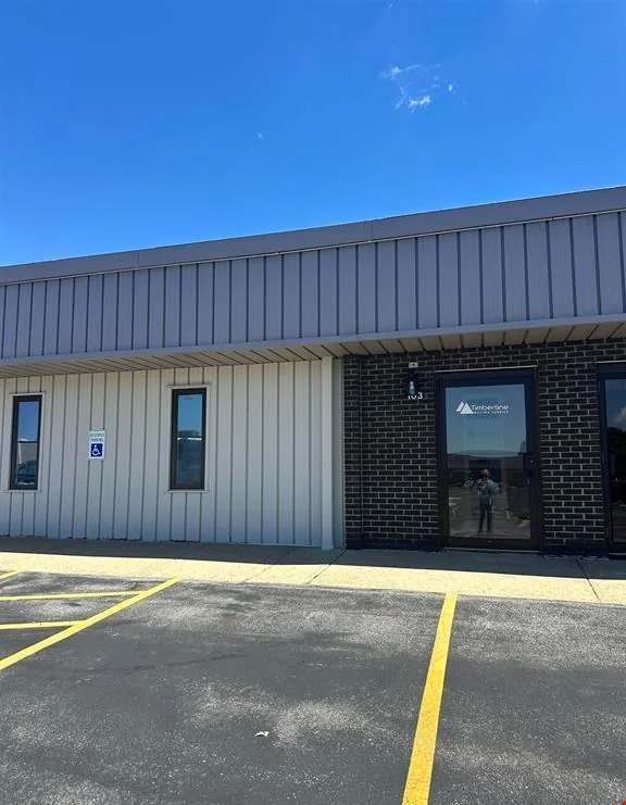 1605 Candletree Dr Suite 103 - office for sale in peoria, IL