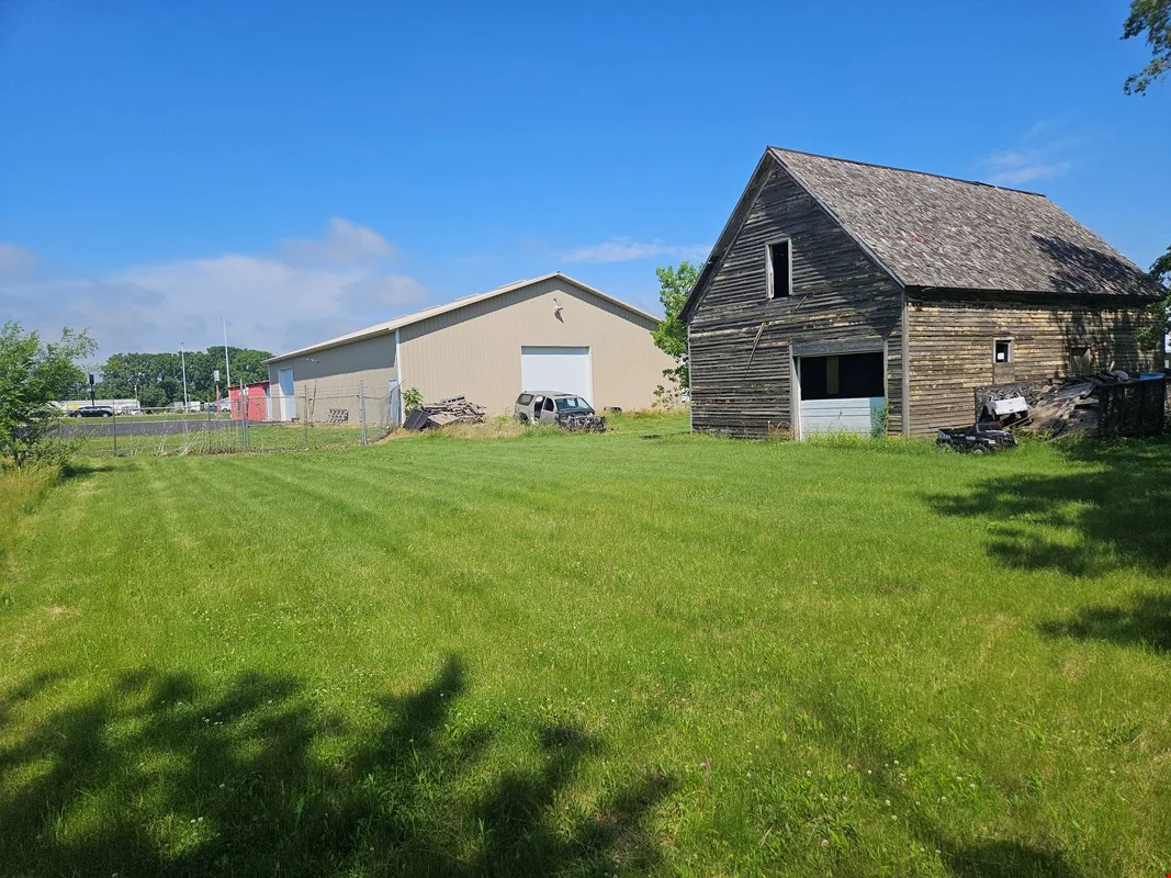 1100 N. State St. — Sale in Fairmont, MN, photo 1 of 8